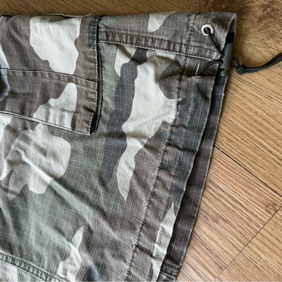 Vintage y2k mossimo army cargo skirt 100% cotton - Picture 3 of 7